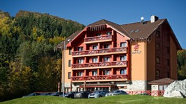 hlavni